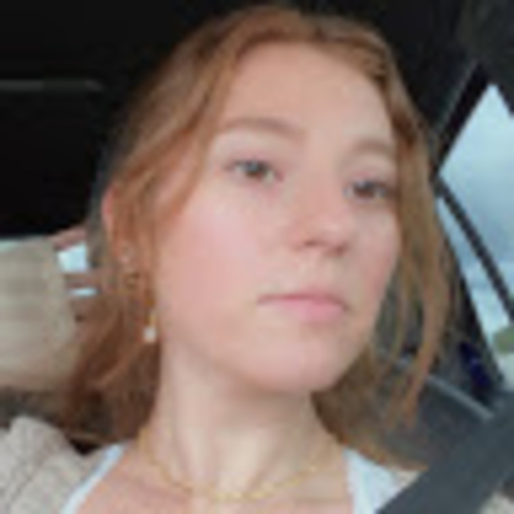 Meet your Posher, Natalie